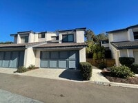 Building Photo - Beautiful townhouse available near Mission...