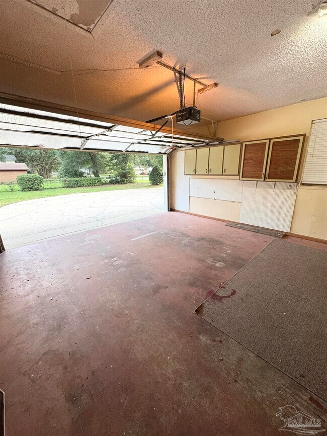 Building Photo - 3821 Collingswood Rd