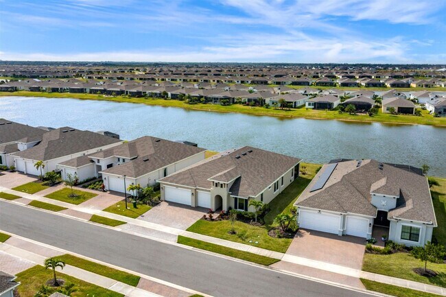 Building Photo - 2479 Millennium Cir