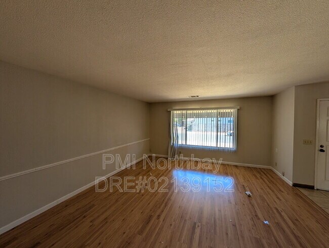 Building Photo - 2909 Calaveras Dr