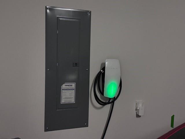 Building Photo - 7289 Stella Ln