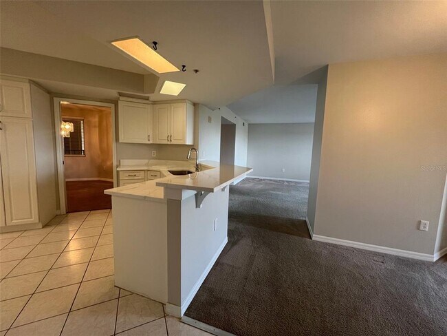 Building Photo - 670 Island Way