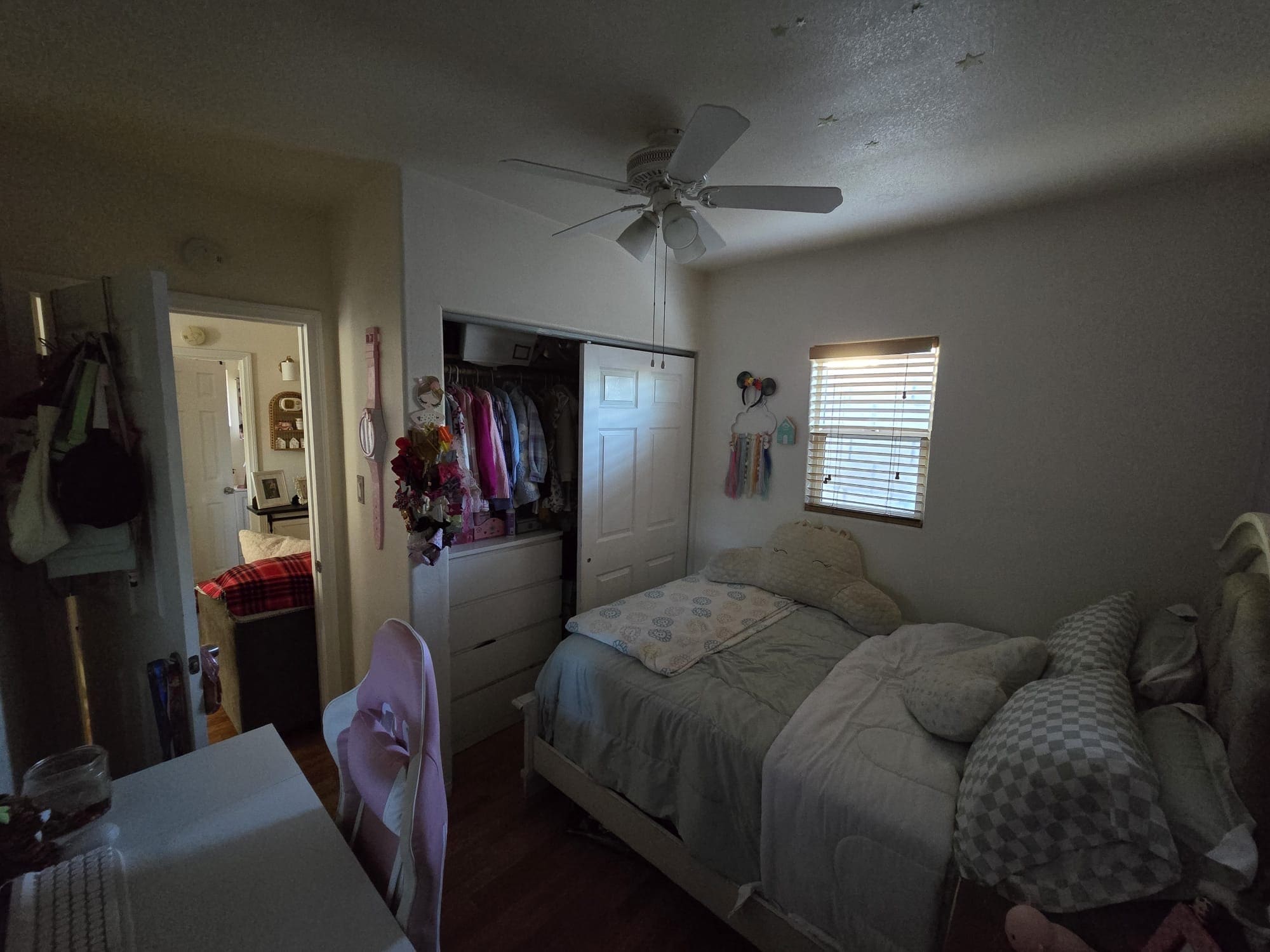 Bedroom 2 - 4758 Walnut Ave