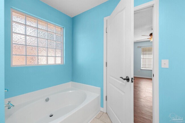 Building Photo - 5920 Ashton Woods Cir