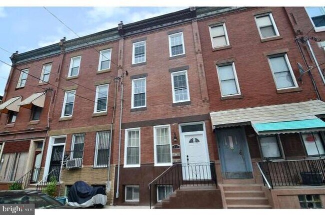 Building Photo - 1819 S 18th St