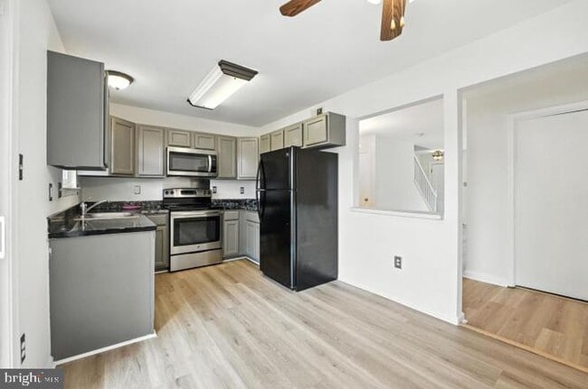 Building Photo - 6808 Cottingham Ln