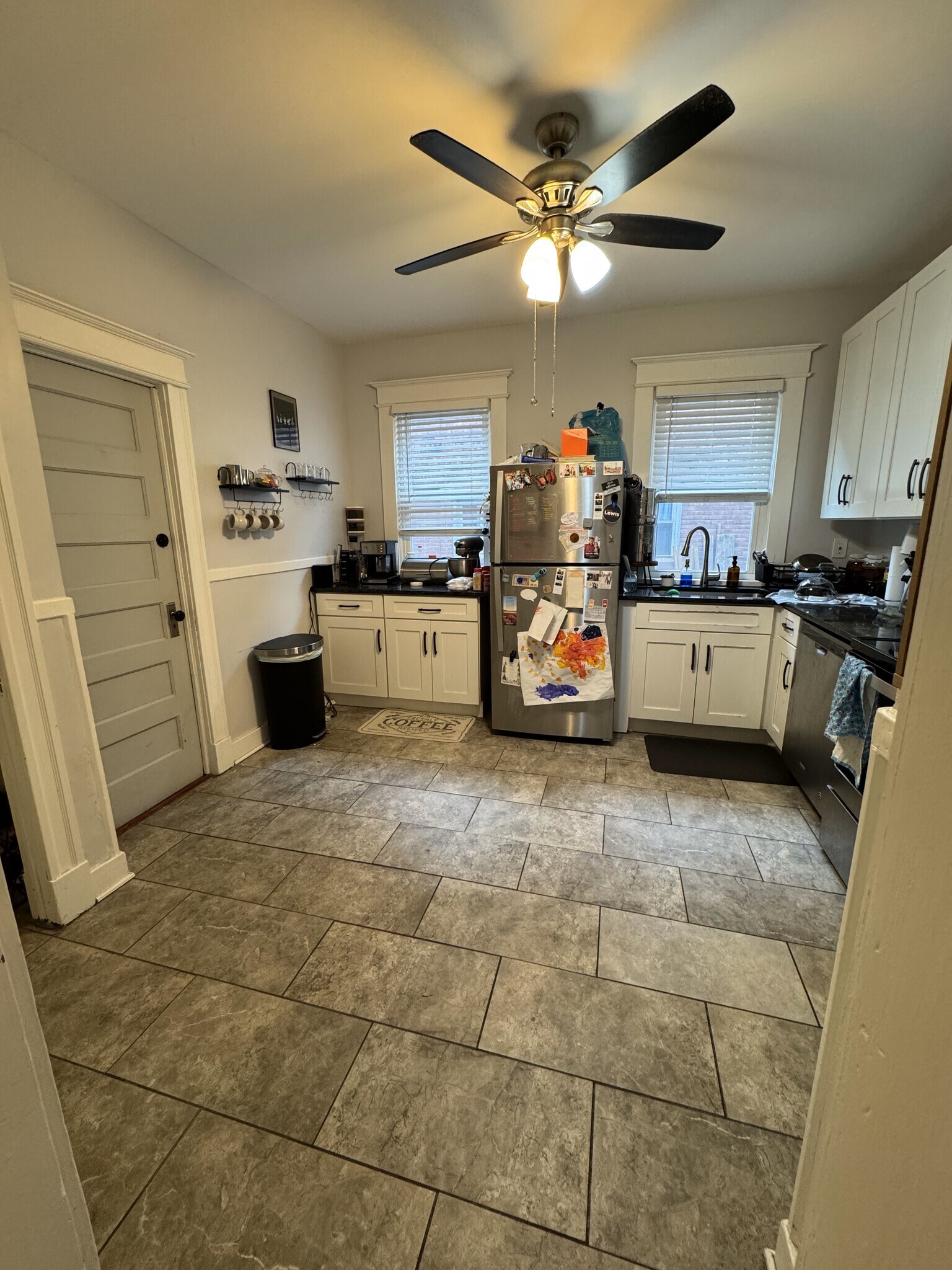 Kitchen - 32 Pawling Avenue