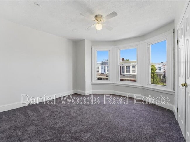 Building Photo - 5538 Walton Ave