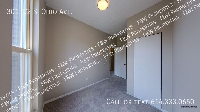 Building Photo - 301 1/2 S. Ohio Ave.-