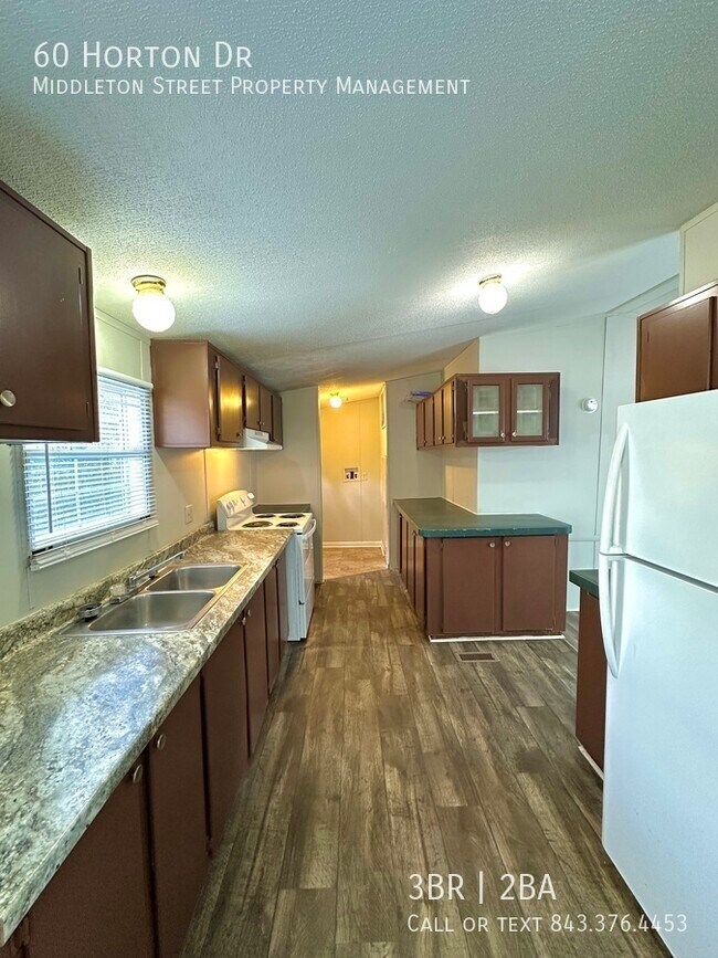 Building Photo - 60 Horton Rd