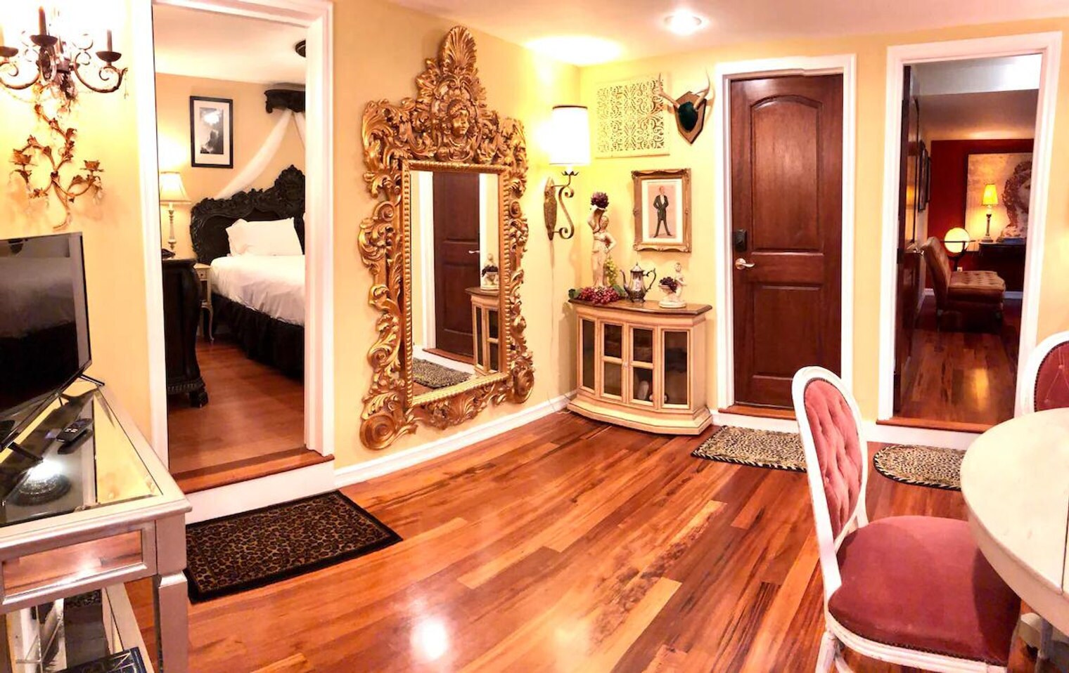 Building Photo - 4030 Beach Dr SW