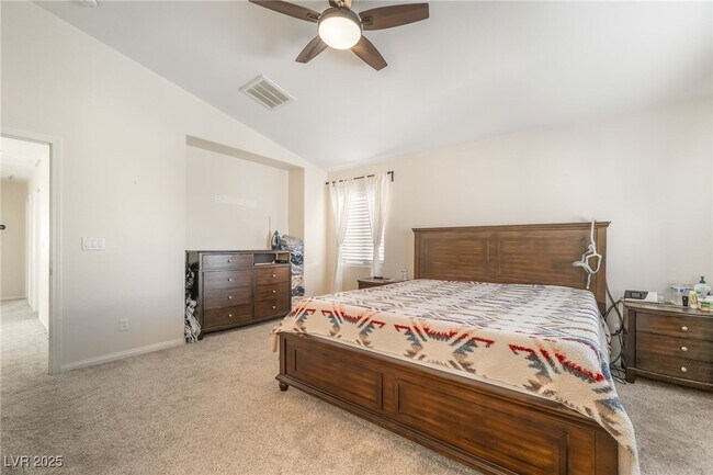 Building Photo - 6496 Chettle House Ln