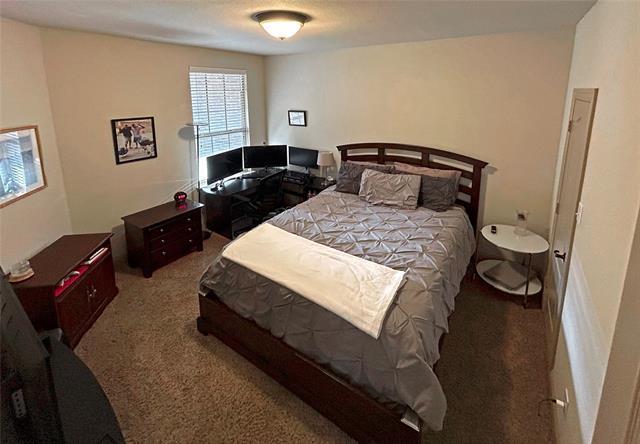 Building Photo - 4252 Riverview Dr