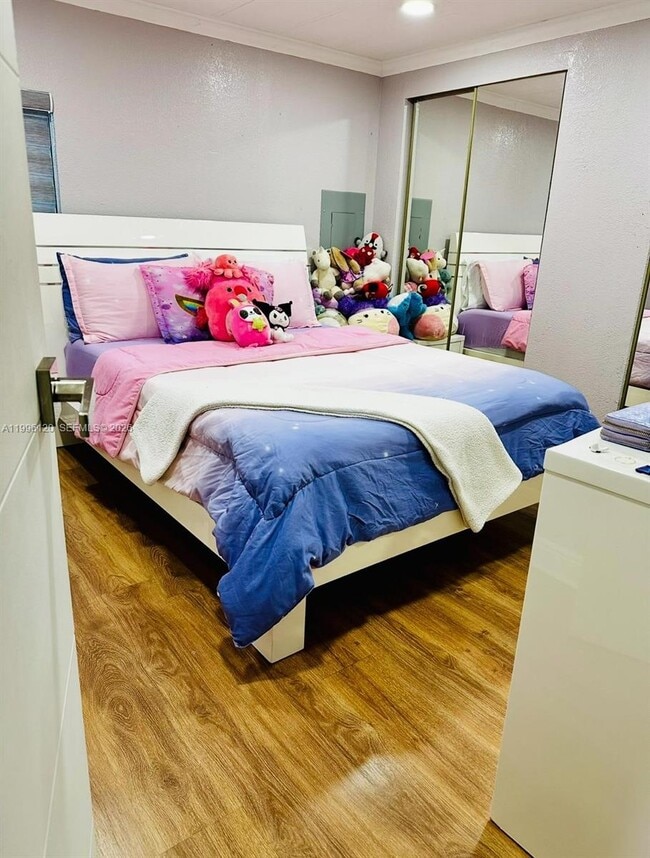 Building Photo - 5371 NW 200th Terrace