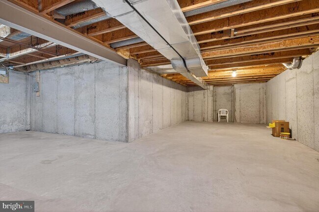 Building Photo - 2 Berwick Cir