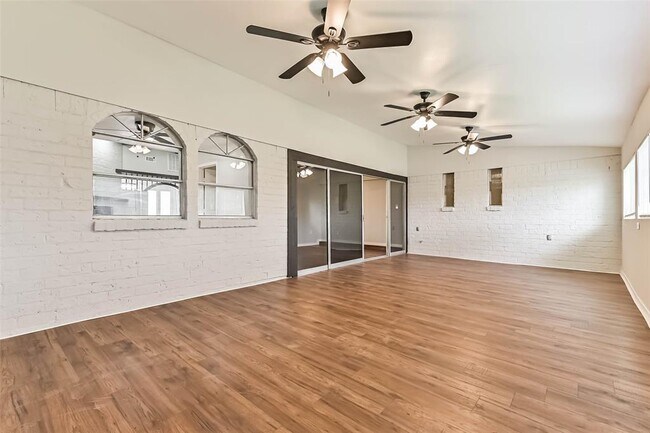 Building Photo - 18330 Cape Bahamas Ln