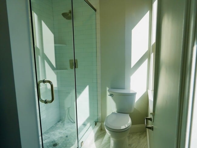 Building Photo - 59 7th St