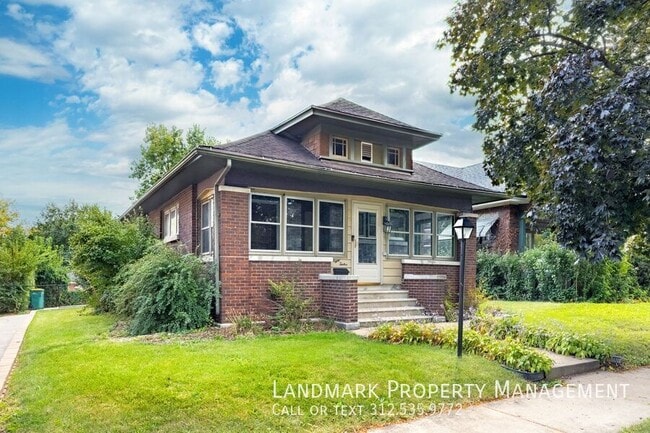 Primary Photo - 812 Farragut Pl