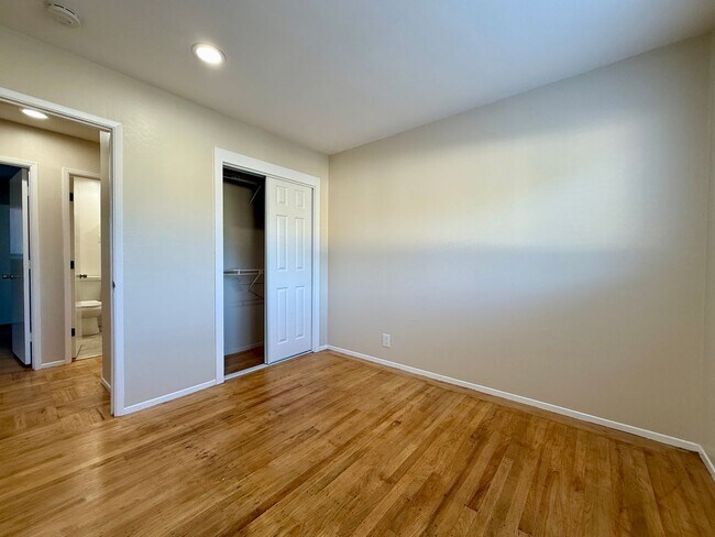 Building Photo - Coastal 3-Bed/2-Bath Home with Ocean View! ***PLEASE READ DESCRIPTION***