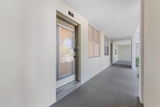 Building Photo - 2900 NW 48th Terrace