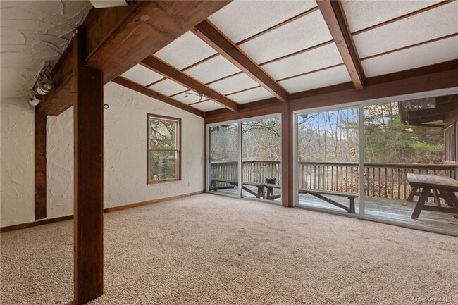 Building Photo - 296 Pine Hill Rd