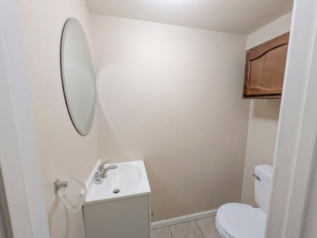 Building Photo - 9030 Glen Meadow Ln
