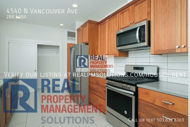 Building Photo - 4540 N Vancouver Ave