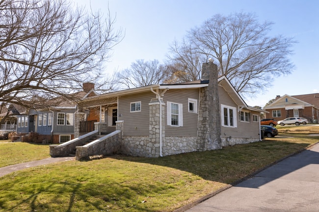 Building Photo - 225 N Germantown Rd