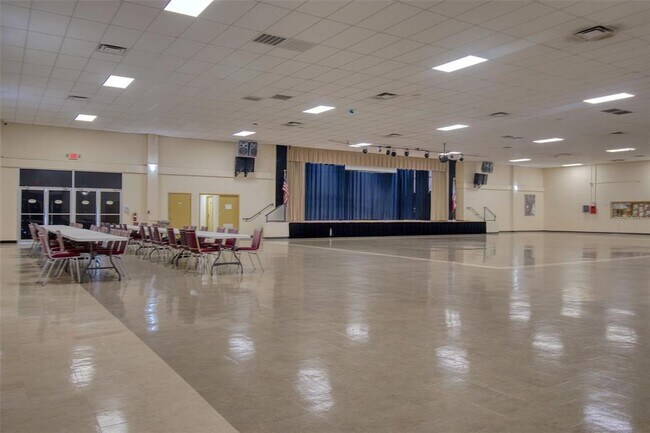 Building Photo - 2450 Canadian Way