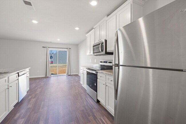 Building Photo - 2110 Briar Run Dr