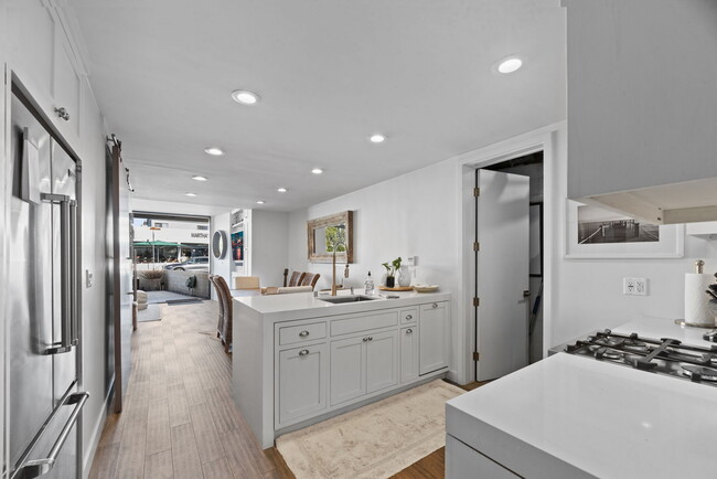 Floorplan - 20 22nd St