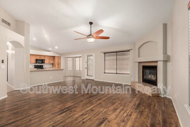 Building Photo - 29628 N Candlewood Dr