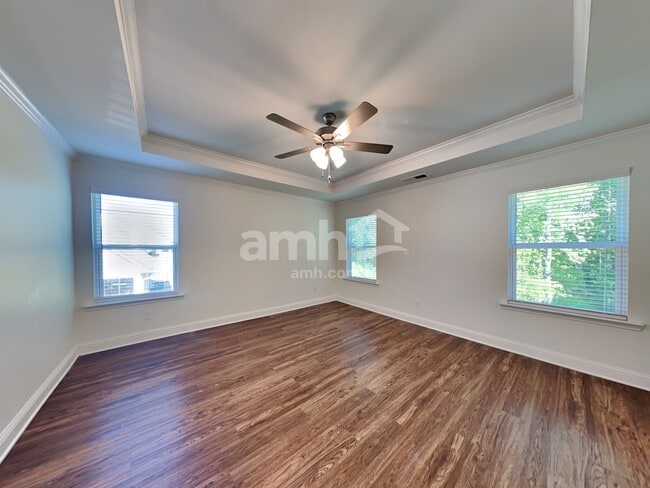 Building Photo - 510 Cash Cir