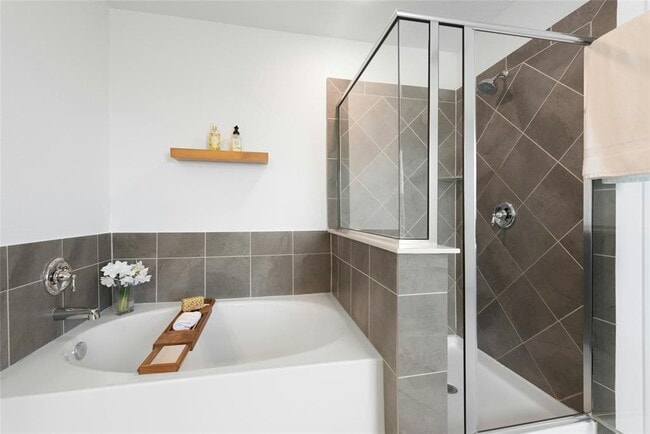 Building Photo - 7604 Peccary Dr