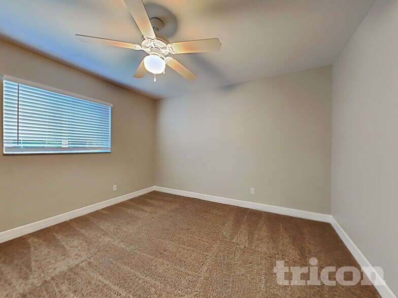 Building Photo - 7438 Watson Ln