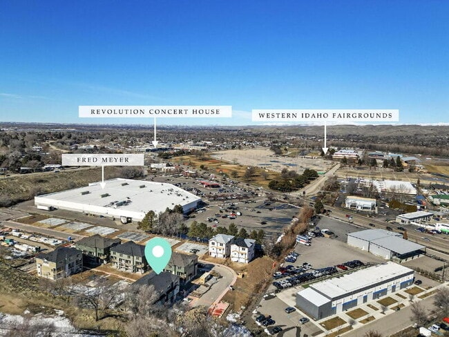 Building Photo - 7475 W Swain Ln