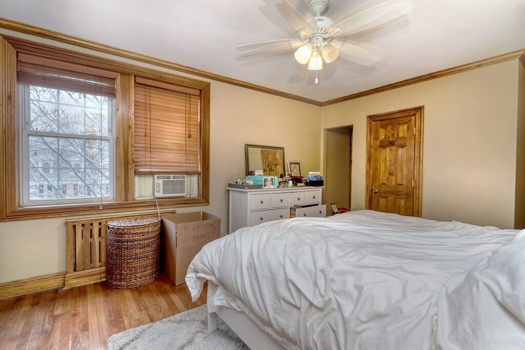 Building Photo - 1717 Cambridge St