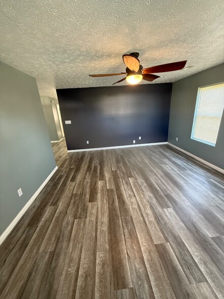 Building Photo - 114 Woebegona Way