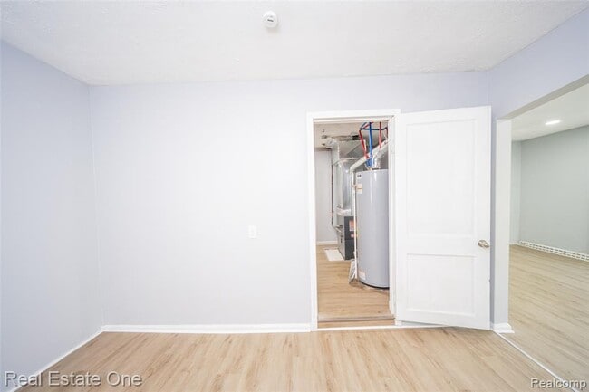 Building Photo - 22675 Santa Maria St
