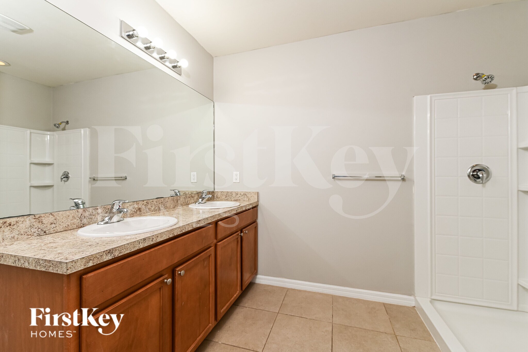 Building Photo - 629 SW 25th Terrace