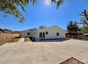 Building Photo - 15741 NW 40th Ct