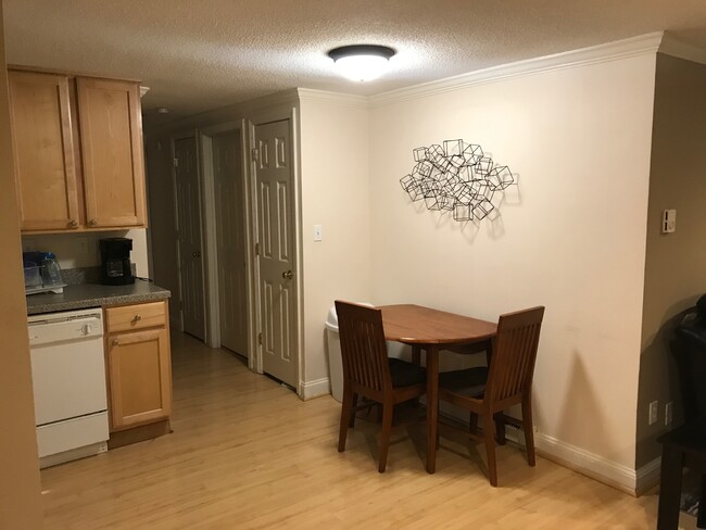 Kitchen/Dining - 588 Main St