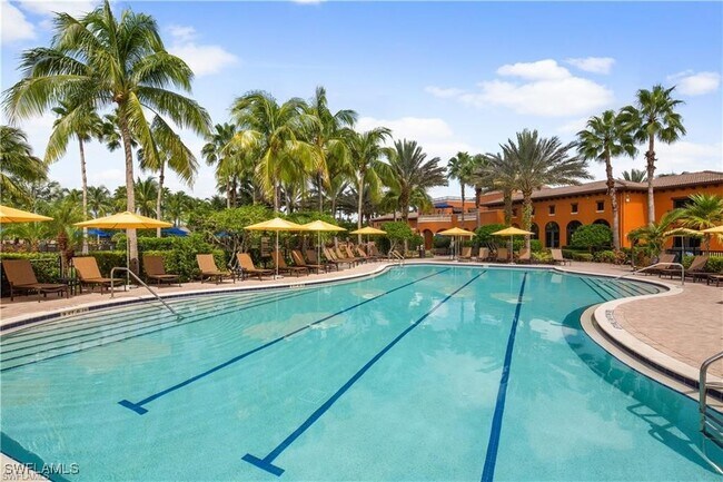 Building Photo - 8670 Mercado Ct