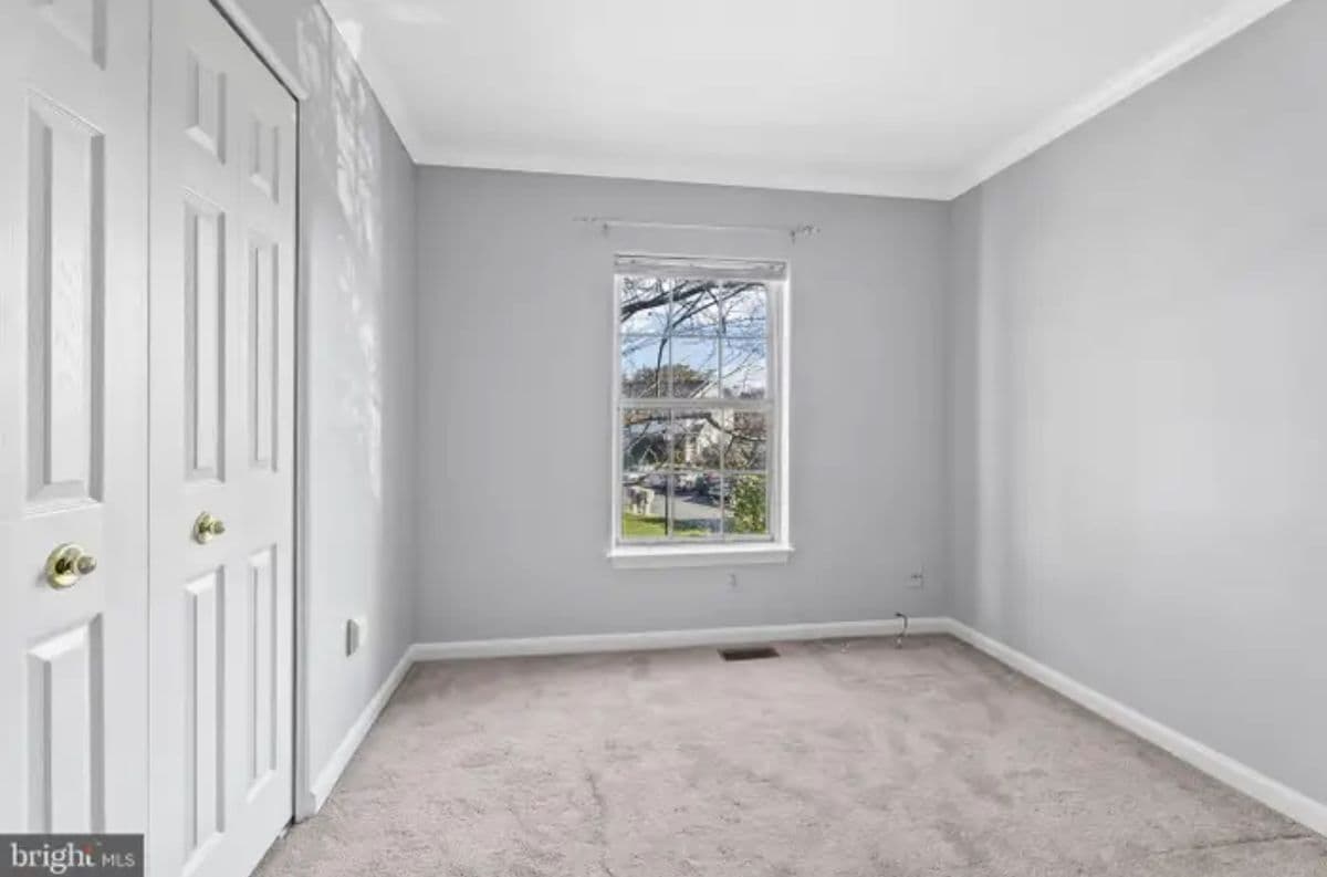 Building Photo - 5770 Katsura Ct