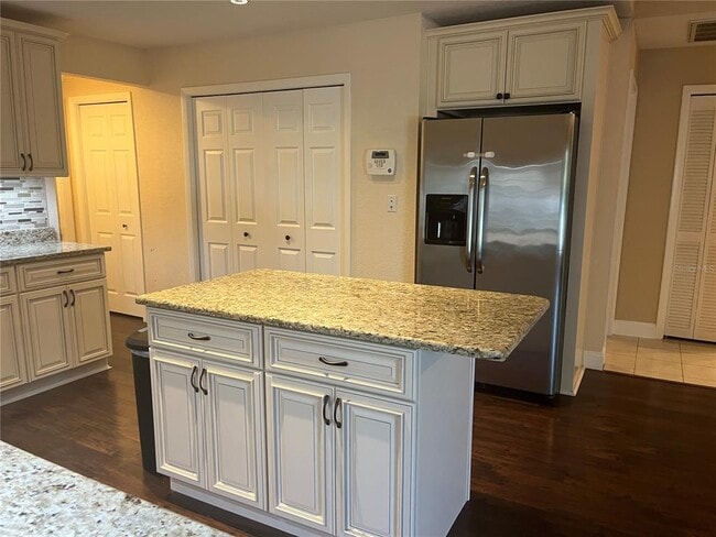 Building Photo - 2780 Merlin Way