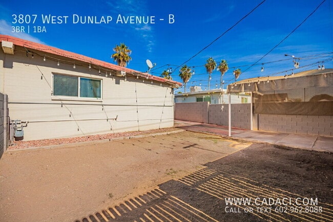 Building Photo - 3807 W Dunlap Ave