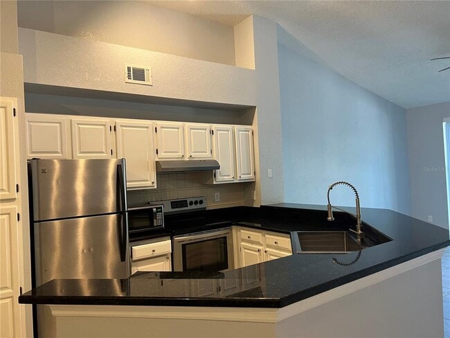 Building Photo - 805 Normandy Trace Rd