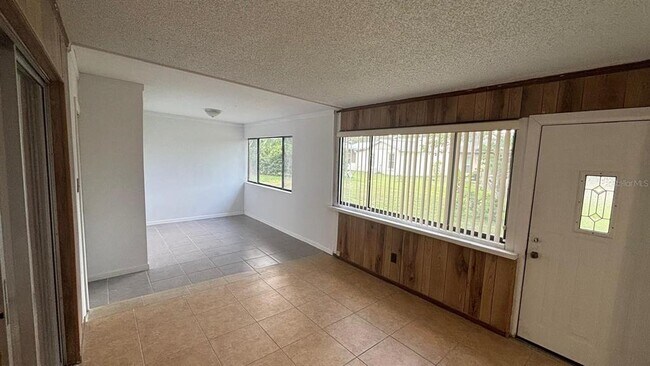 Building Photo - 4817 Landover Cir
