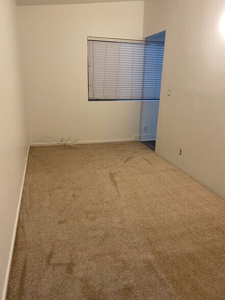 Primary Photo - 6115 Coloma Dr