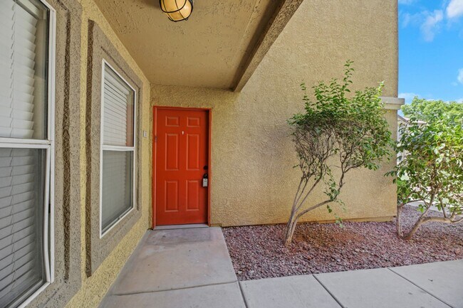 Building Photo - 2300 E Silverado Ranch Blvd